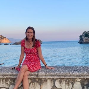 Meet your Posher, Sara